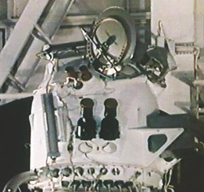 Датчики приборов на внешей поверхности верхнего научного модуля АМС «Марс-69»