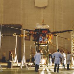 Комплексные испытания исследовательского аппарата «Интербол-2» в НПО им. С. А. Лавочкина