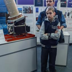 День открытых дверей на выставке ИКИ РАН 15 апреля 2023 г. Фото Т. Жаркова, ИКИ РАН