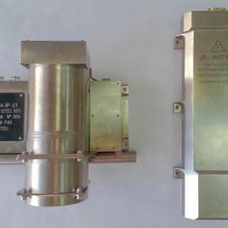 Блоки детекторов и электроники (ДЭ) и импульсного нейтронного генератора (ИНГ) прибора АДРОН-ЛР миссии «Луна-25». Фото: Т. Жаркова, ИКИ РАН