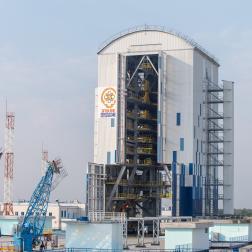 Вывоз ракеты «Союз-2.1б» с автоматической станцией «Луна-25» на стартовый комплекс космодрома Восточный. Фото Космического центра «Восточный» (ЦЭНКИ)