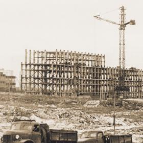 Этапы строительства здания Института космических исследований Академии наук СССР. Фотография из архива ИКИ РАН