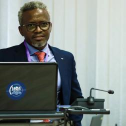 Открытие Третьей международной конференции «Наука на МКС» 20 ноября 2023 г. Приветствие г-на Хумбулани Мудау, исполнительного директора Национального космического агентства Южно-Африканской Республики. Фото: Т. Жаркова, ИКИ РАН