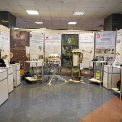 Открытие Третьей международной конференции «Наука на МКС» 20 ноября 2023 г. Выставка. Фото: Ю. Матросова, РАН