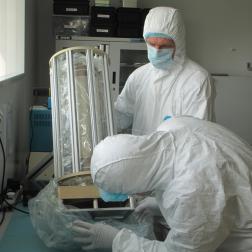 Одна из зеркальных систем телескопа ART-XC на испытаниях в ИКИ РАН. Июнь 2016 г. Фото ИКИ РАН