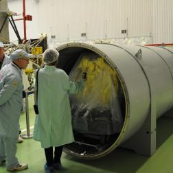 Телескоп ART-XC поставлен в НПО им. С.А. Лавочкина, 16 декабря 2016 г. Фото Роскосмос/СРГ/НПО Лавочкина