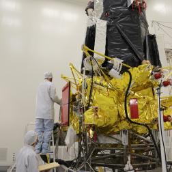 Фотографии КА «Спектр-РГ» и/или его элементов, сделанные в разное время НПО Лавочкина. Фото Роскосмос/DLR/СРГ/НПО Лавочкина