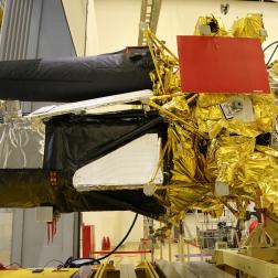 Фотографии КА «Спектр-РГ» и/или его элементов, сделанные в разное время НПО Лавочкина. Фото Роскосмос/DLR/СРГ/НПО Лавочкина