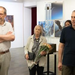 Церемония передачи в дар произведения «Скафандр» Любови Ивановны Савельевой в музейное собрание ИКИ РАН. Фотография Виктор Берёзкин, пресс-служба РАХ