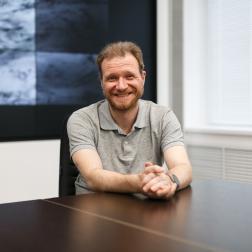 Виртуальный тур по Институту космических исследований РАН. Мультимедийный проект РНФ «Наука в формате 360°»