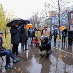 Открытие Аллеи Наставников на Нахимовском проспекте 1 ноября 2024 г. Фотография: Префектура ЮЗАО г. Москвы