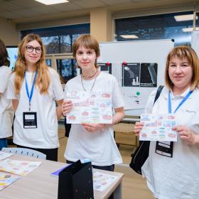 Команда «КБ 1D» под кураторством Андрея Матюхина на Втором Всероссийском космическом чемпионате. Фотография: Всероссийский космический чемпионат