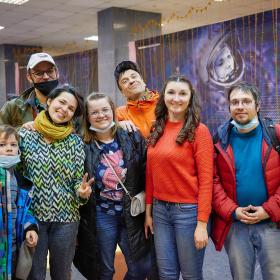 Участники квеста «Космический рейс» в ИКИ РАН. Фото АНО «Космический рейс»
