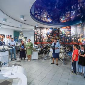 Выставка «Человек и космос: открытия и достижения» в Алтайском государственном мемориальном музее Г. С. Титова (Полковниково, Алтайский край), 2025 г. Фото: Т. Д. Жаркова, ИКИ РАН