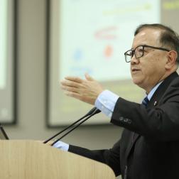 Профессор У Цзи (Wu Ji), президент Китайского общества космических исследований , 20 октября 2025 г., 16 Московский симпозиум по исследованиям Солнечной системы. Фотография: Т. Д. Жаркова, НОЦ ИКИ РАН