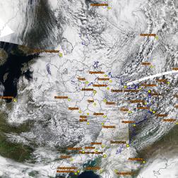 Циклон в центральной части Европейской России 29.04.2026 по данным приборов MODIS (КА TERRA/AQUA). Изображение получены с помощью информационной системы «ВЕГА-Science» (ИКИ РАН)