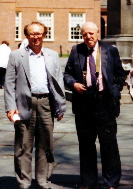 Константин Иосифович Грингауз (справа), Михаил Иванович Веригин (слева), 1989 г.