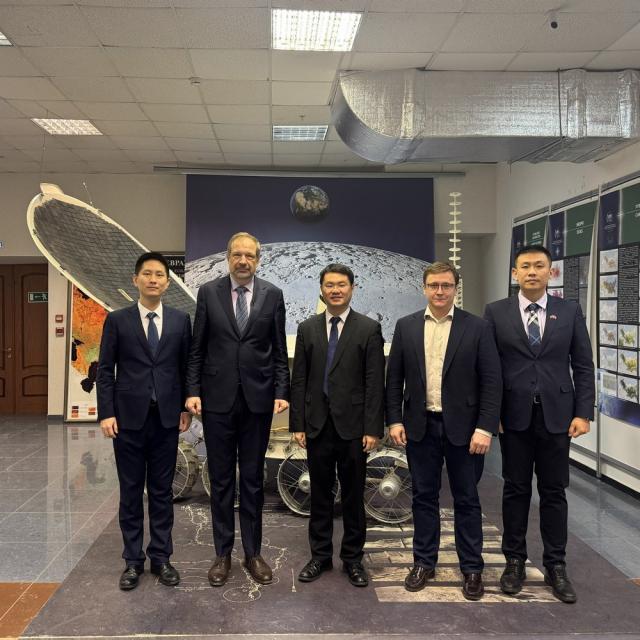 teaser Рабочая встреча с советником посольства Китайской народной республики в России господином Ганем Юном (GAN Yong) в ИКИ РАН 3 февраля 2026 г. Фото: ИКИ РАН