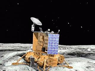Посадочный аппарат «Луна-25» на поверхности Луны. Модель