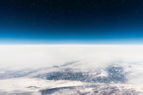 teaser Поляризационные исследования атмосферы Земли