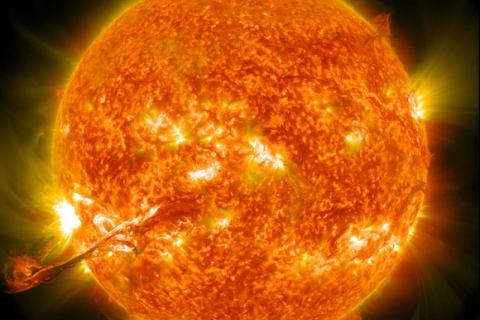 24-й солнечный максимум: непредсказуемая звезда
